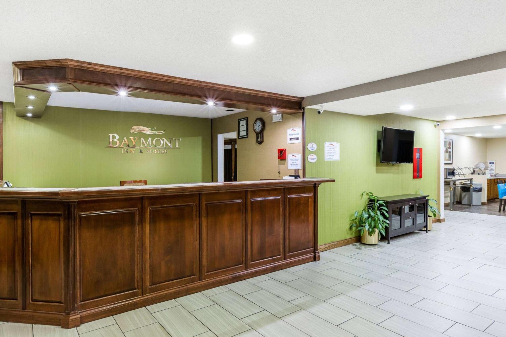 Brooks Baymont By Wyndham Louisville South I 65 מראה חיצוני תמונה